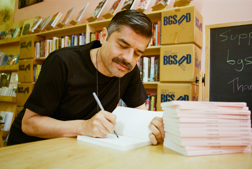 Leo writing